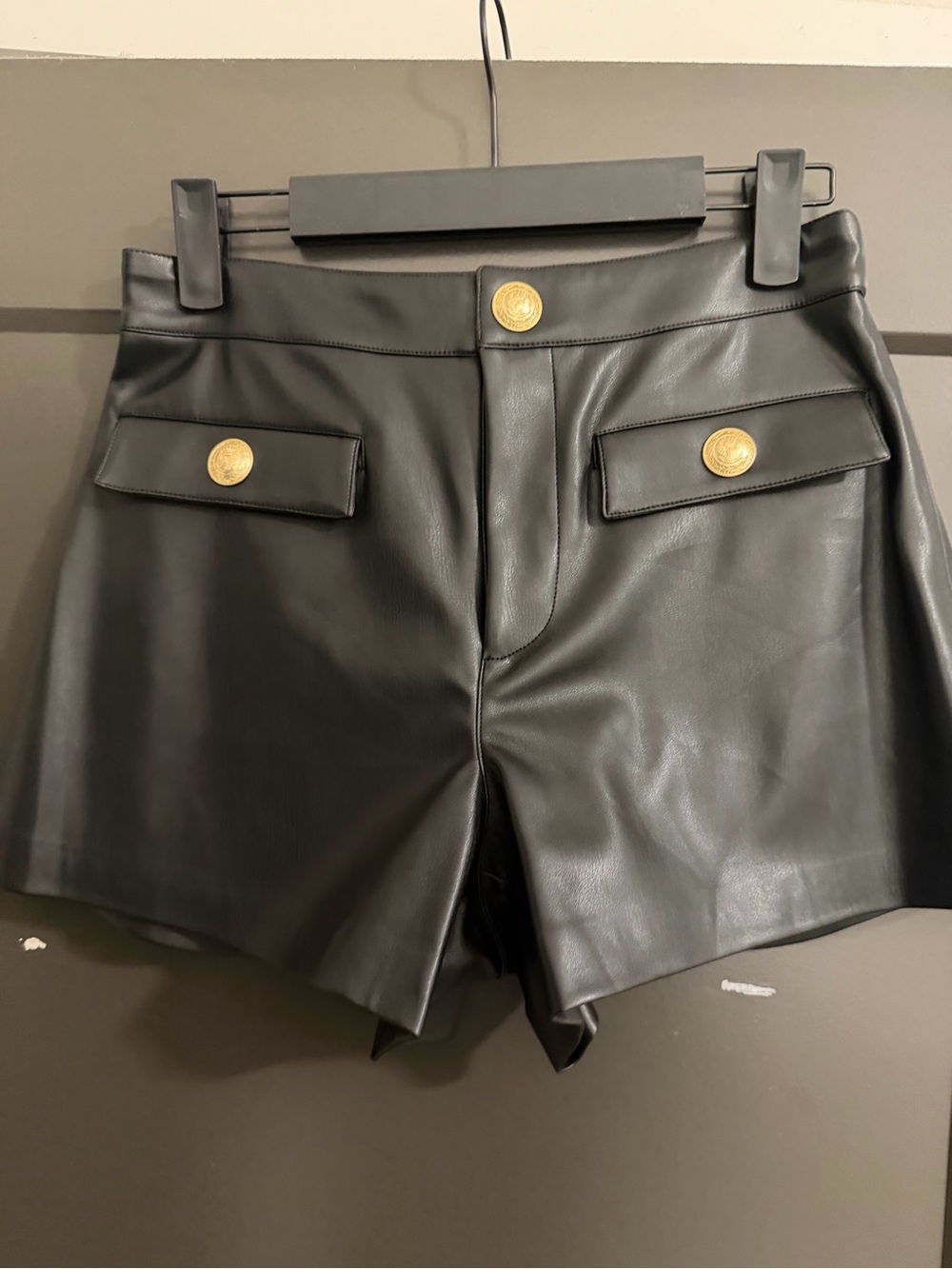 L’Agence Leather Shorts - Picture 3 of 5